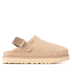 UGG Goldenstar Clogs in Sand
